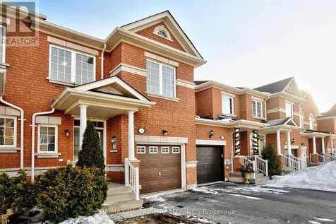 8 Townwood Drive Richmond Hill ON L4E 4Y3