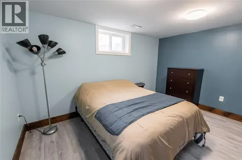 462 Davis Street Sarnia ON N7T 1C4