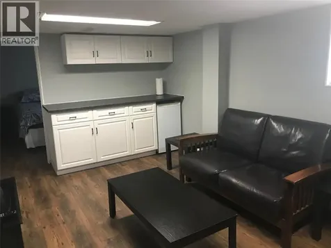 217 Kathleen Avenue Sarnia ON N7T 1E1