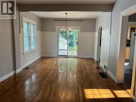 217 Kathleen Avenue Sarnia ON N7T 1E1