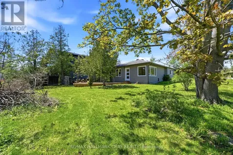 71 Lakeshore Road East Oro-medonte ON L0L 2E0