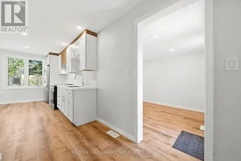 71 Lakeshore Road East Oro-medonte ON L0L 2E0