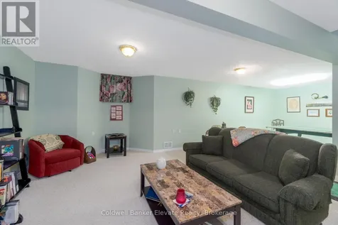 2705 Kingsway Drive Kitchener ON N2C 2T2