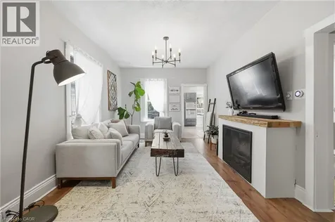 23 East 21st Street Hamilton ON L8V 2T3