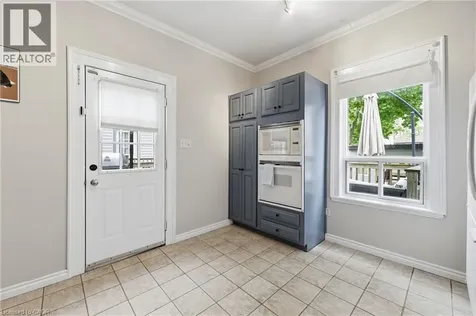 23 East 21st Street Hamilton ON L8V 2T3