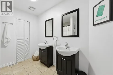 23 East 21st Street Hamilton ON L8V 2T3