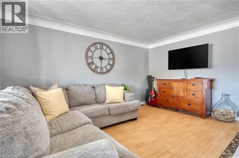 151 Winchester Boulevard Hamilton ON L8T 2M9