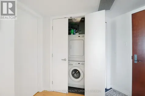 200 Rideau Street Ottawa ON K1N 5Y1
