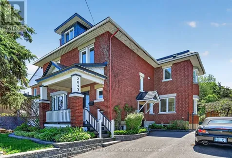 2043 Riverside Drive Ottawa ON K1H 7X1
