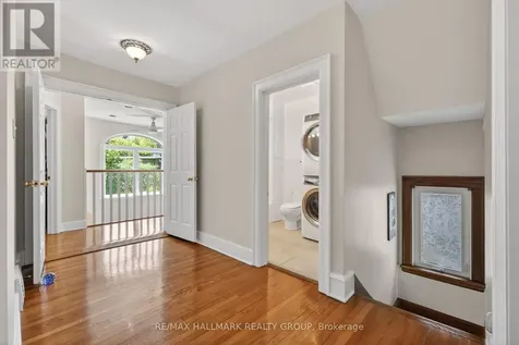 2043 Riverside Drive Ottawa ON K1H 7X1
