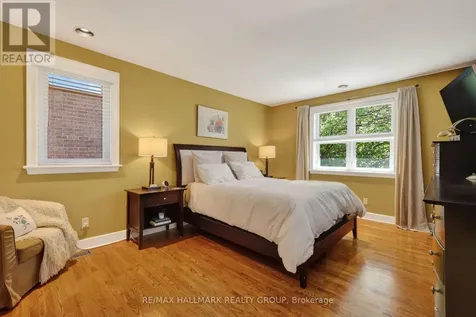 2043 Riverside Drive Ottawa ON K1H 7X1