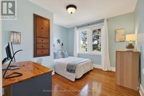 2043 Riverside Drive Ottawa ON K1H 7X1