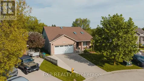 6 Berdux Place Wellesley ON N0B 2T0