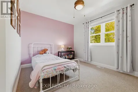 6 Berdux Place Wellesley ON N0B 2T0