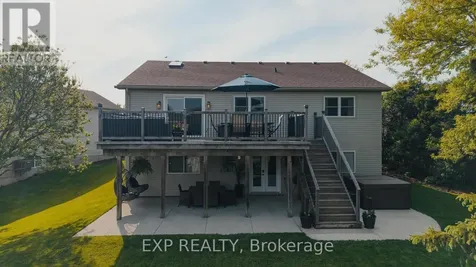 6 Berdux Place Wellesley ON N0B 2T0
