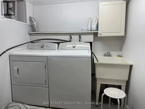 390 Roehampton Avenue Toronto (mount Pleasant East) ON M4P 1S4