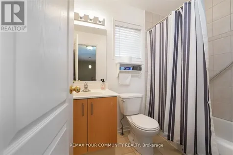 109 Collis Drive Aurora ON L4G 7V2