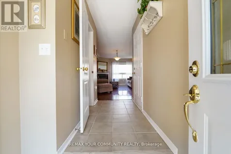 109 Collis Drive Aurora ON L4G 7V2
