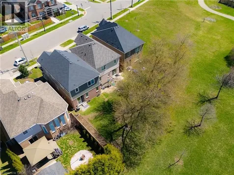 661 Doon South Drive Kitchener ON N2P 0H5