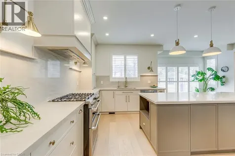 4267 Sarazen Drive Burlington ON L7M 4Z2