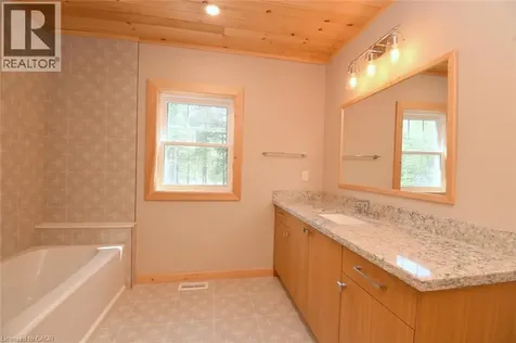 1417 Dickie Lake Road Baysville ON P0B 1A0