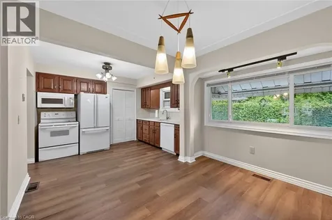 88 West 33rd Street Hamilton ON L9C 5J1