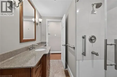 88 West 33rd Street Hamilton ON L9C 5J1