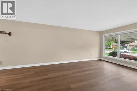 88 West 33rd Street Hamilton ON L9C 5J1