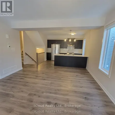 318 Catsfoot Walk Ottawa ON K2J 7G9