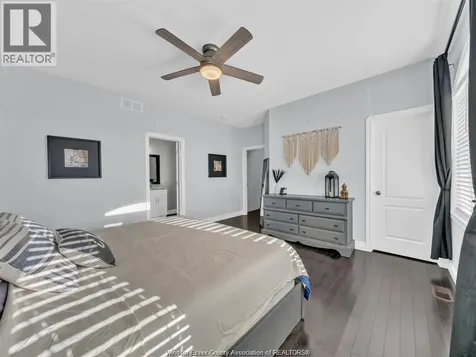 1524 Inverness Avenue Windsor ON N8P 0B1