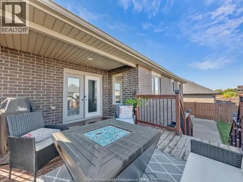 1524 Inverness Avenue Windsor ON N8P 0B1