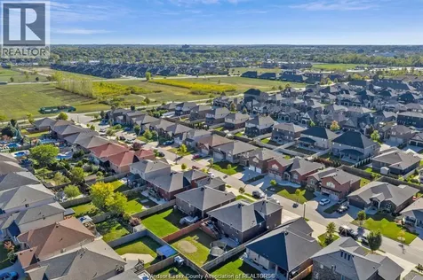 1524 Inverness Avenue Windsor ON N8P 0B1