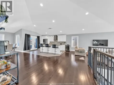 1524 Inverness Avenue Windsor ON N8P 0B1