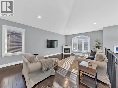 1524 Inverness Avenue Windsor ON N8P 0B1