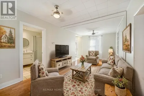 72 Havelock Street Brockville ON K6V 4M1