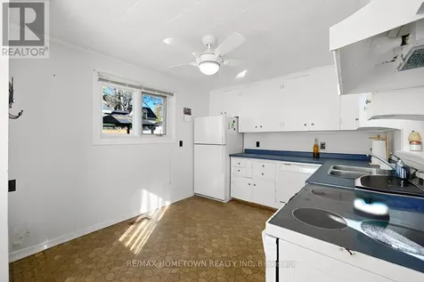 72 Havelock Street Brockville ON K6V 4M1