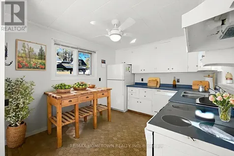 72 Havelock Street Brockville ON K6V 4M1