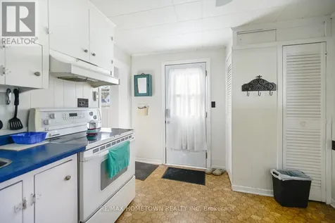 72 Havelock Street Brockville ON K6V 4M1
