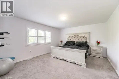 9 Fleming Crescent Caledonia ON N3W 1E1