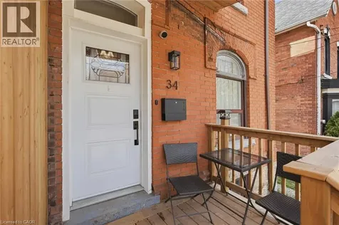 34 Baillie Street Hamilton ON L8N 2K5