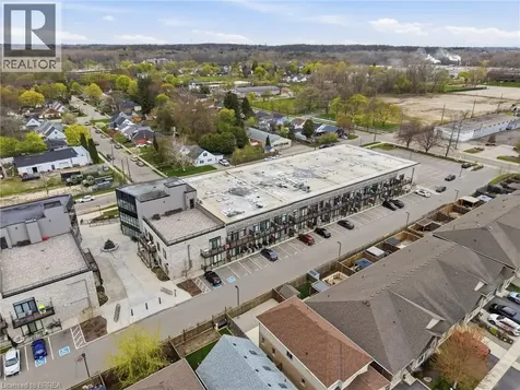 85 Morrell Street Brantford ON N3T 4J6