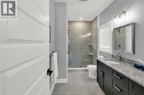 148 Brighton Place Chatham ON N7L 0G7