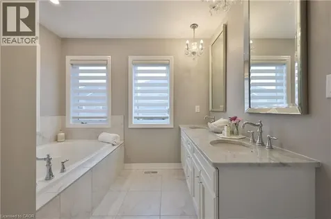 3205 Violet Gardens Oakville ON L6M 1L5