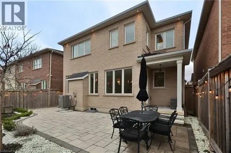 3205 Violet Gardens Oakville ON L6M 1L5