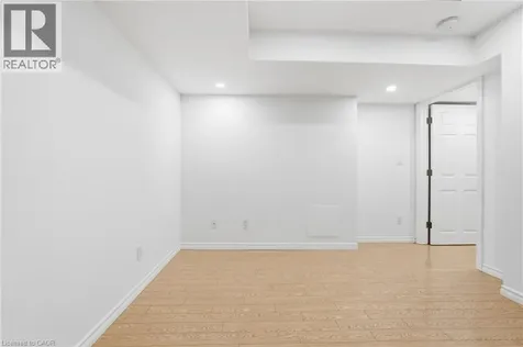 12 Emick Drive Ancaster ON L9K 0C8