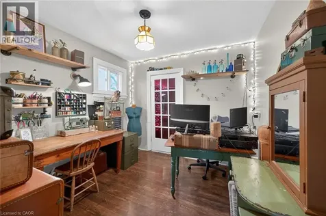 227 Sherman Avenue South Hamilton ON L8M 2R2