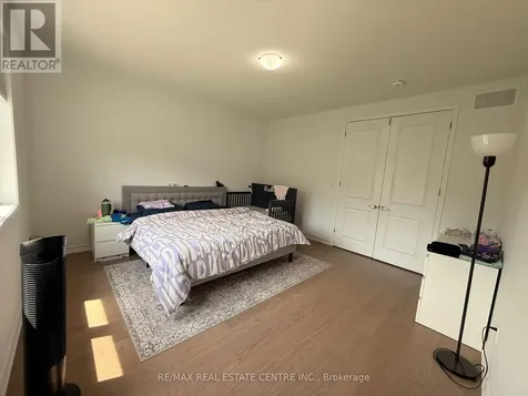 350 Madelaine Drive South Barrie ON L9J 0Y9