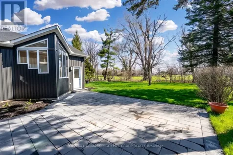 386 Peter Street North Orillia ON L3V 5A7