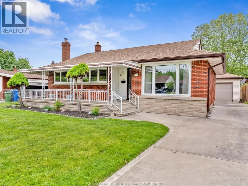 3756 Rosemount Avenue Windsor ON N9C 2E5