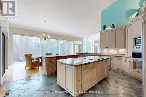 18381 Mccowan Road East Gwillimbury ON L0G 1M0